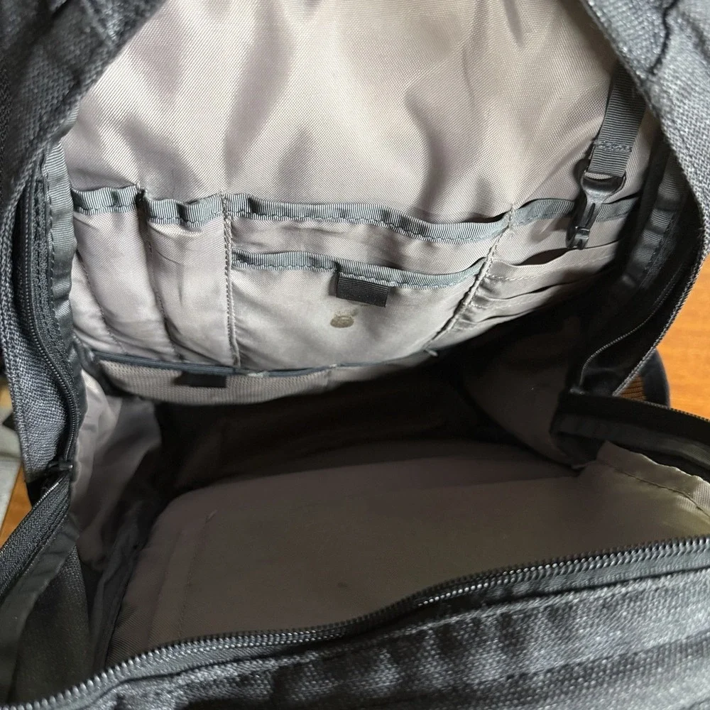 REI Co-op Signal 20 Pack Backpack Black 20L One Size Laptop Travel Aramid fiber
